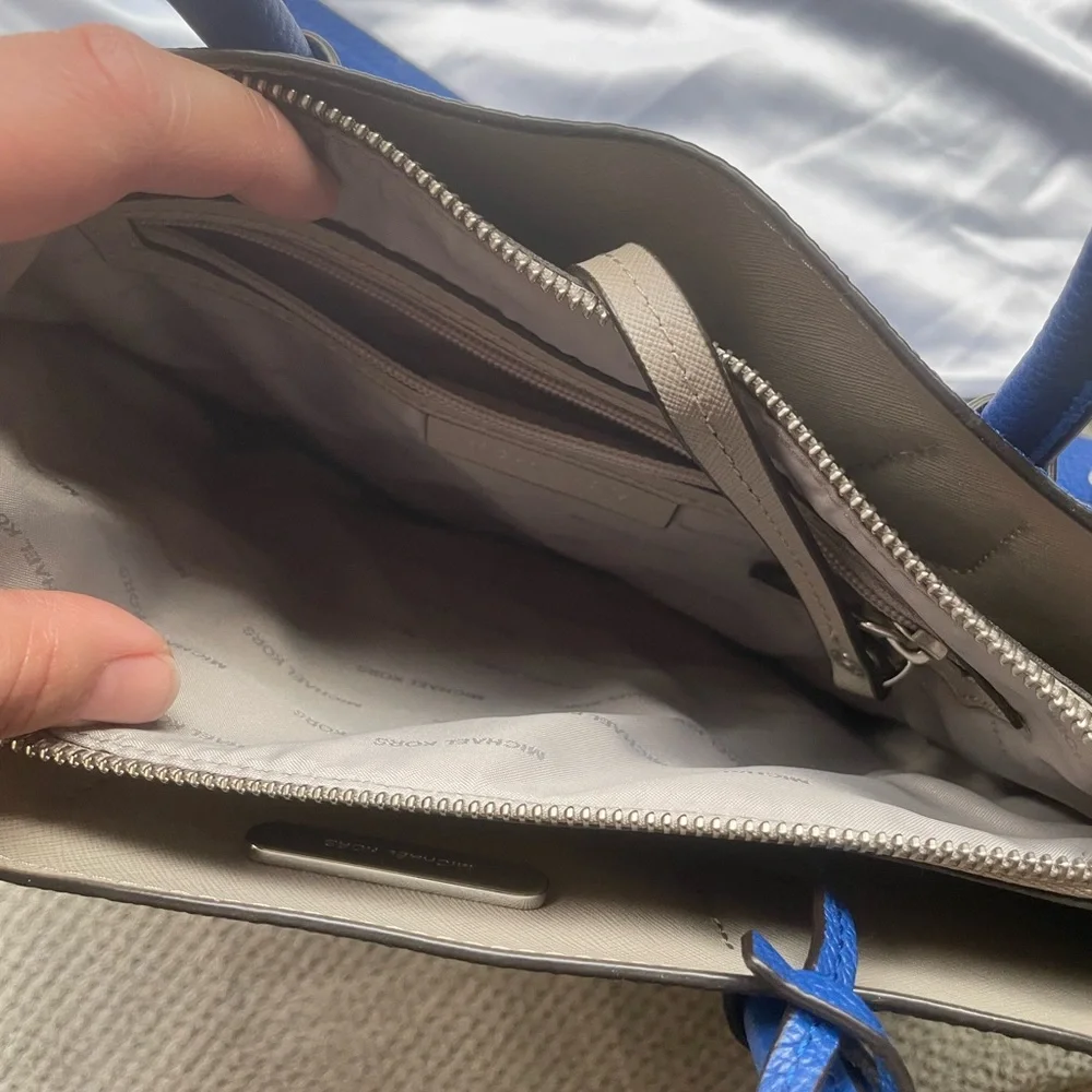 Michael Kors Blue Structured Leather Tote - Picture 3 of 7